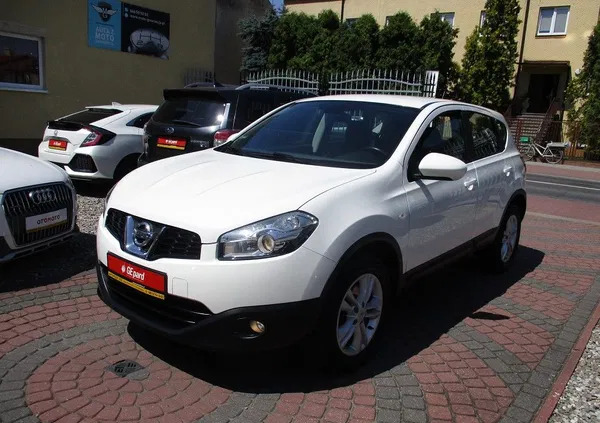 mazowieckie Nissan Qashqai cena 35900 przebieg: 178000, rok produkcji 2013 z Piaseczno